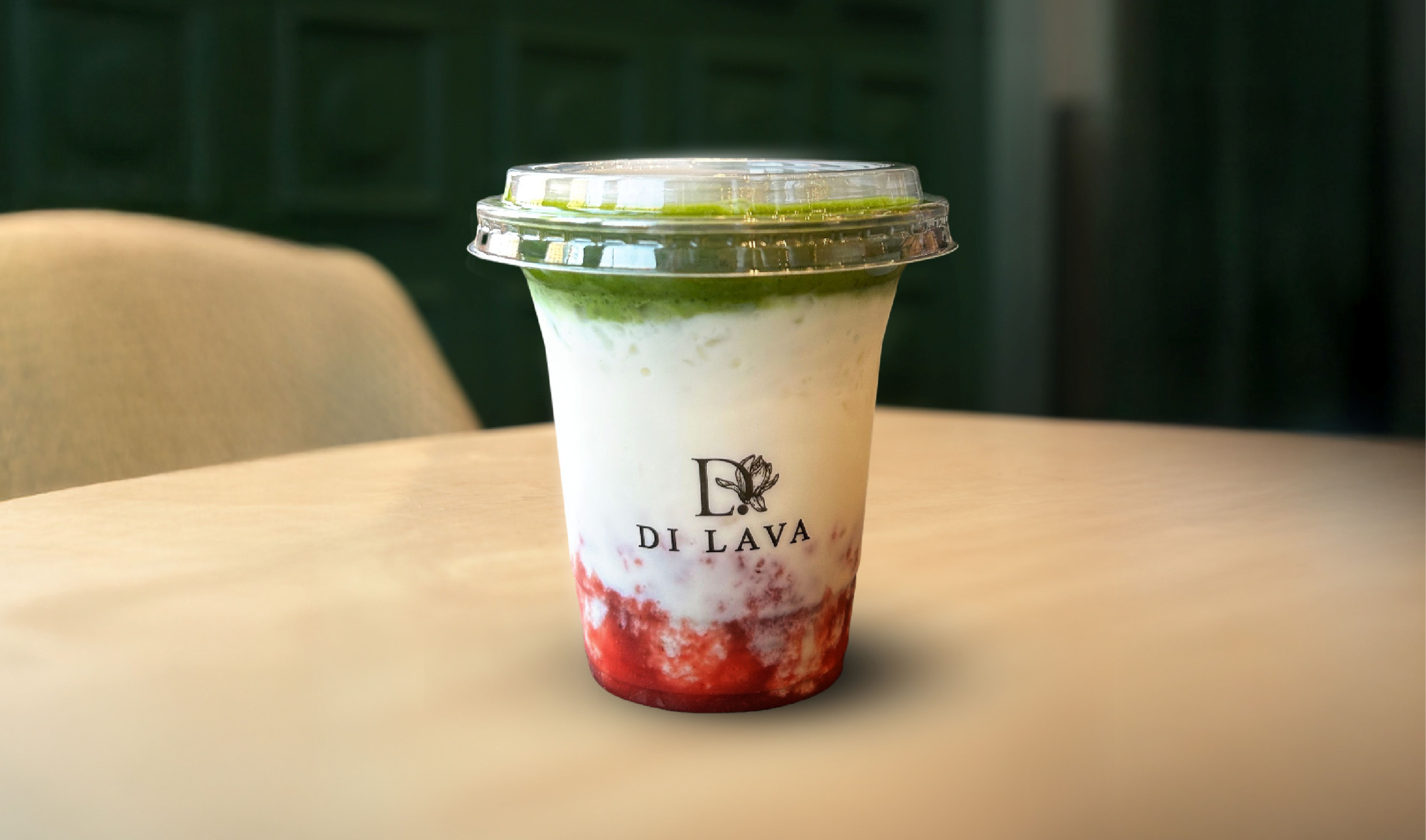 ماتشا الفراولة