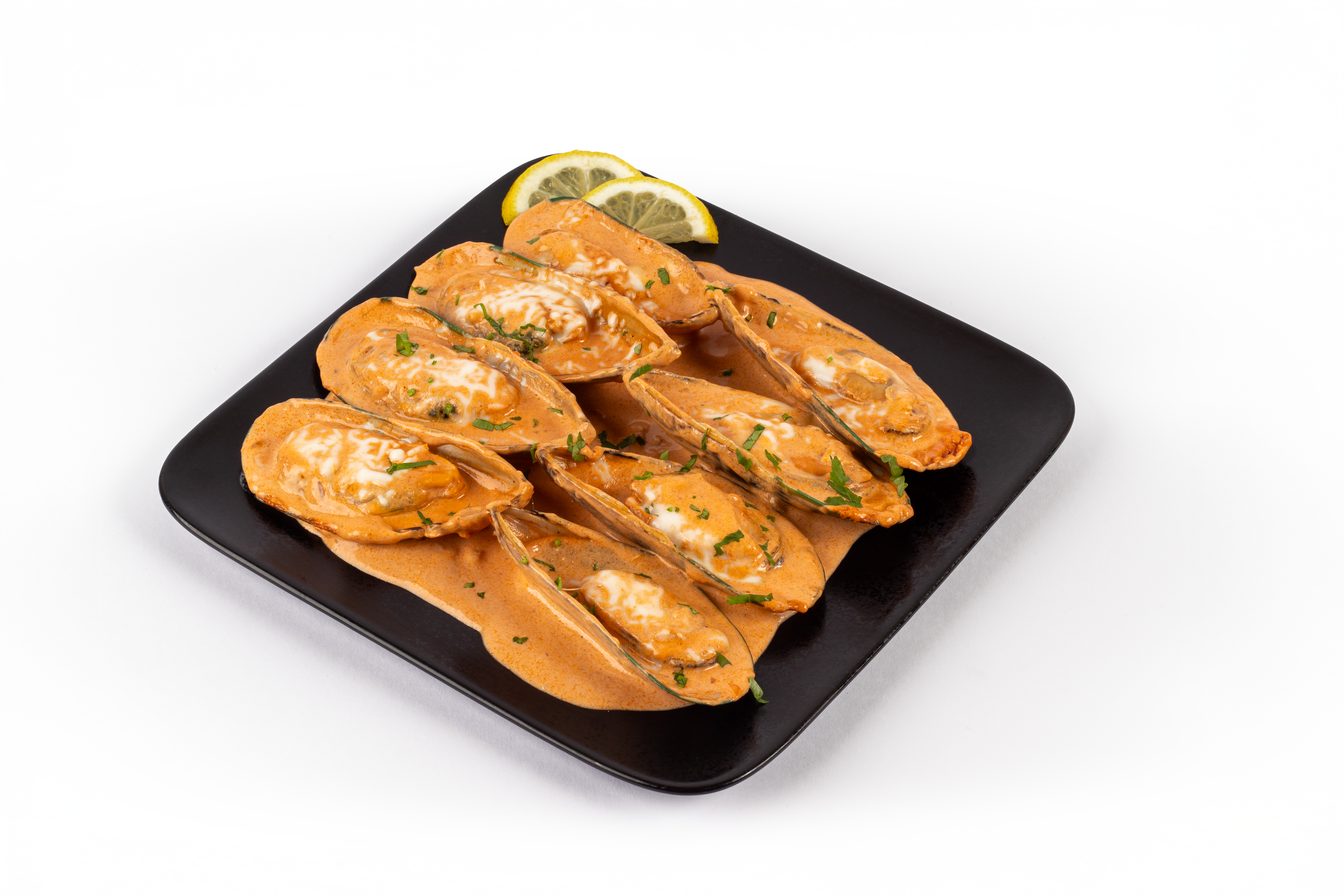 محار بالكريمة وصوص الطماطم