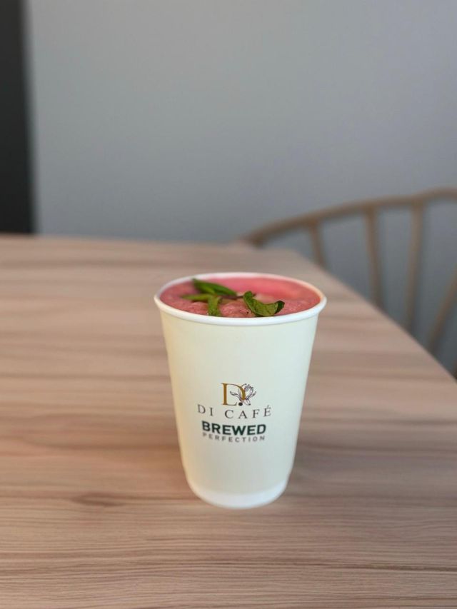 شاي كركديه مثلج