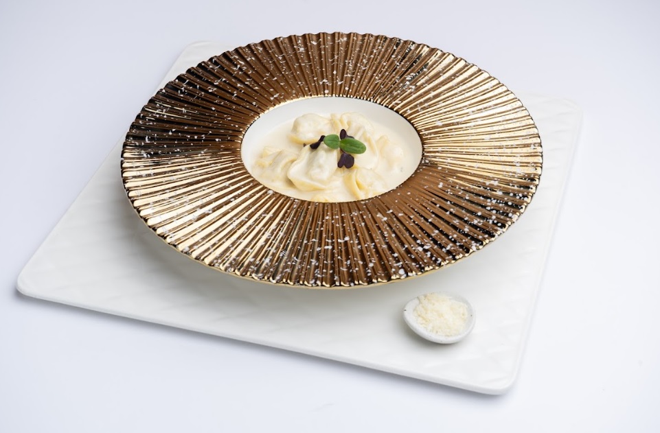 رافيولي الاجبان الاربعة