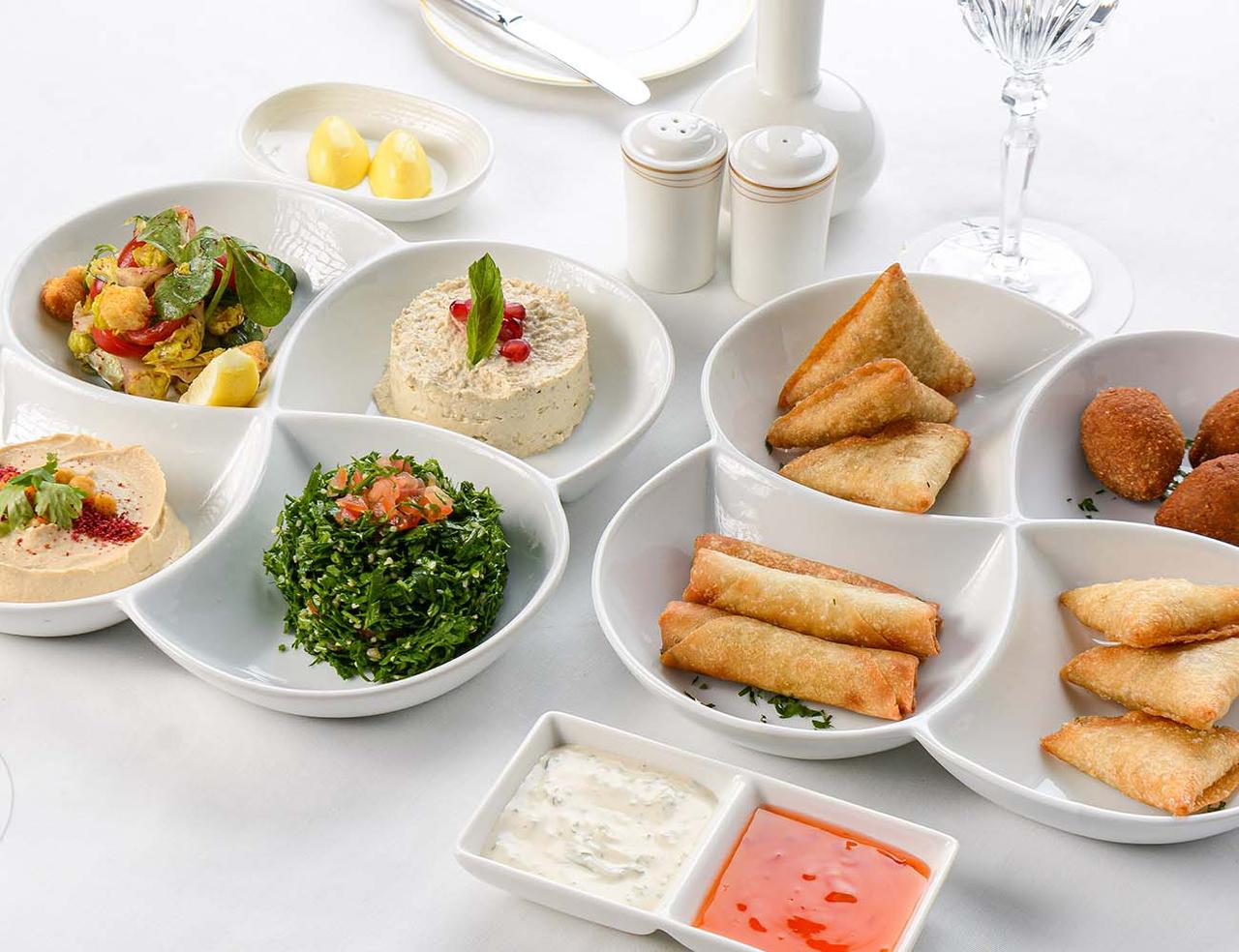 تشكيلة من المزة العربية الباردة و الساخنة