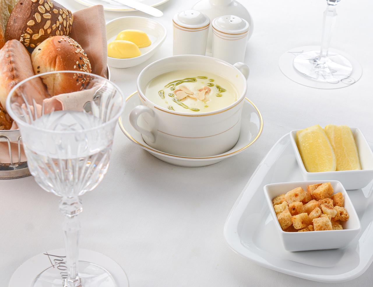 حساء كريمة الدجاج